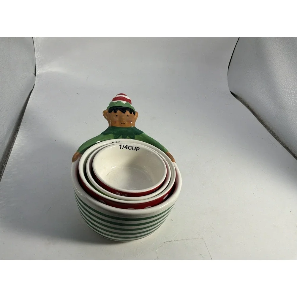 Christmas Elf Nesting Measuring Cups Set of 4 Holiday Time Stoneware Ceramic NEW